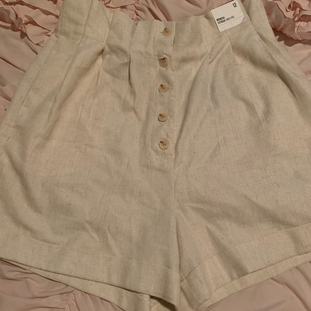 High waisted linen Bermuda shorts- size 12 NWT